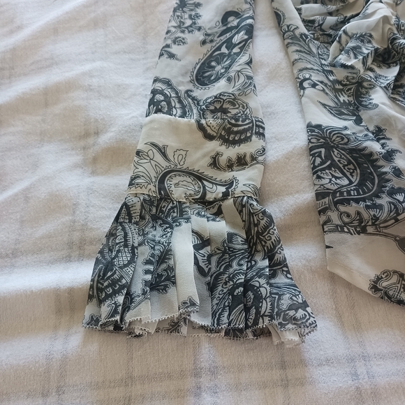 Ruffled Floral Black White Grey Floral Blouse Translucent Tie Up Flare Small - Picture 6 of 9